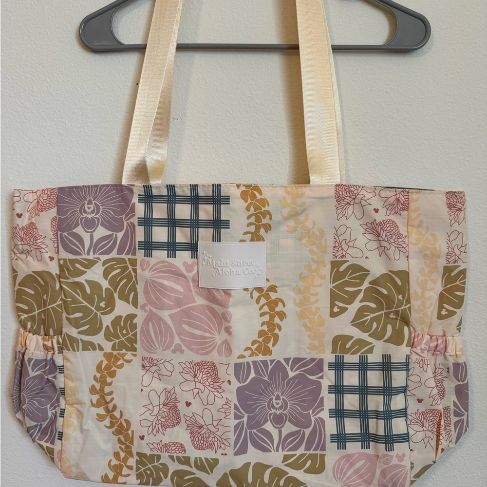 Main Street Aloha Co Travel Tote Bag